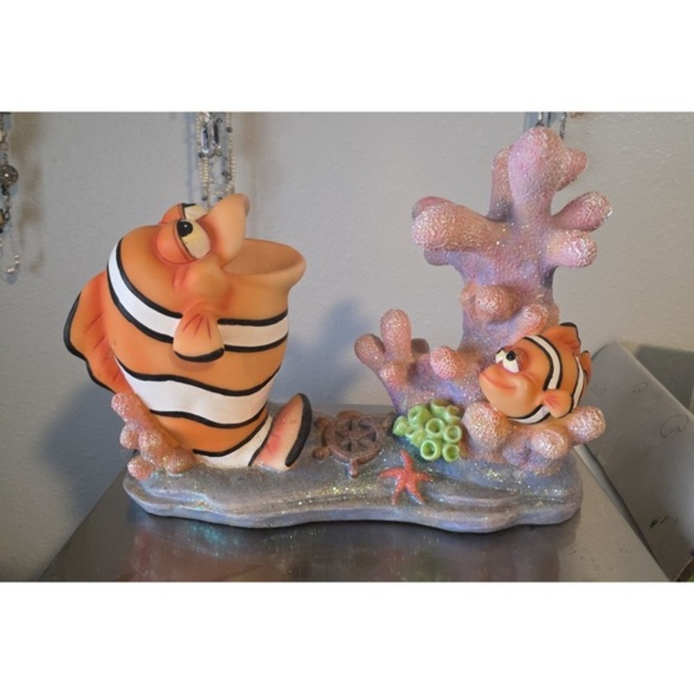 Nemo‎ And Marlin Coral Resin Ornament 11" In Length Wine bottle holder